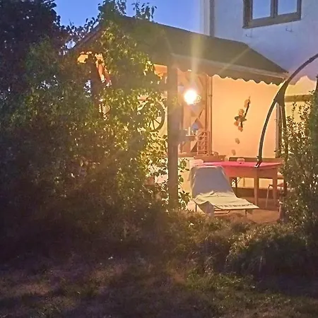 Naturidyll Mit Blick Auf Längste Burg Der Welt Apartment *